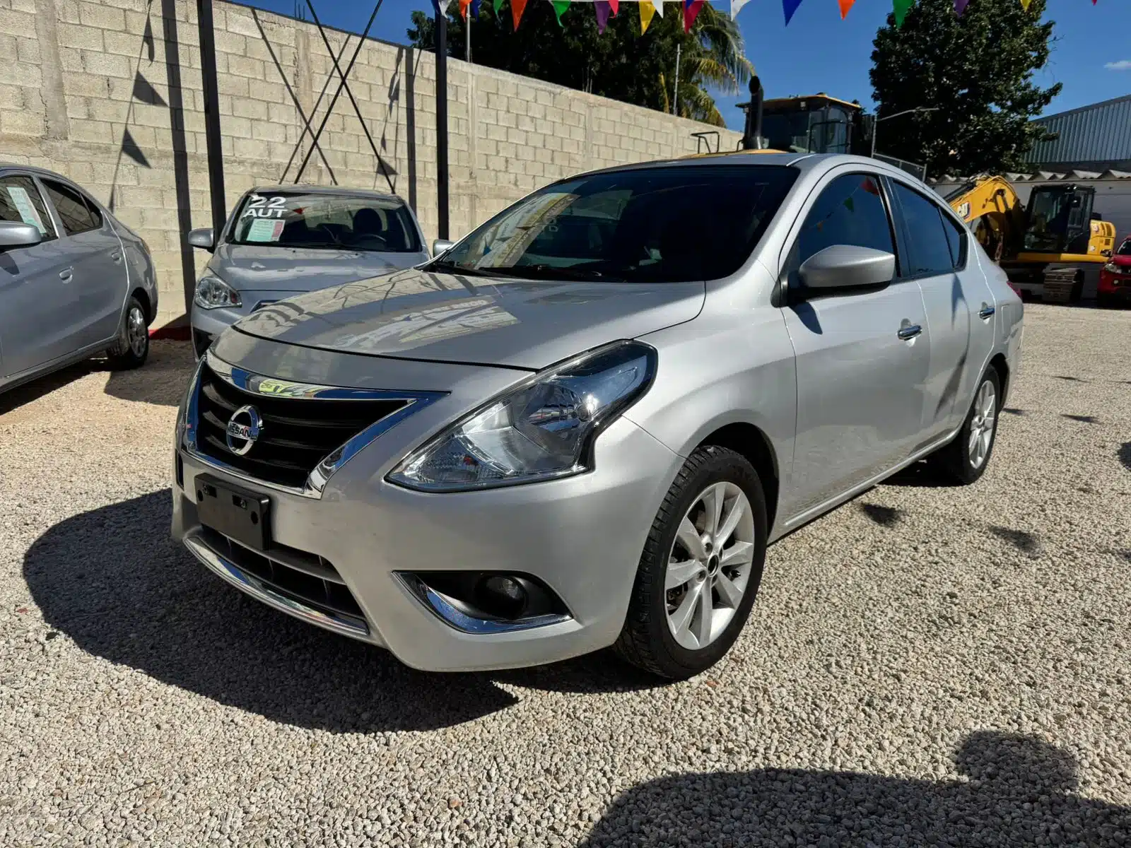 Versa 2016
